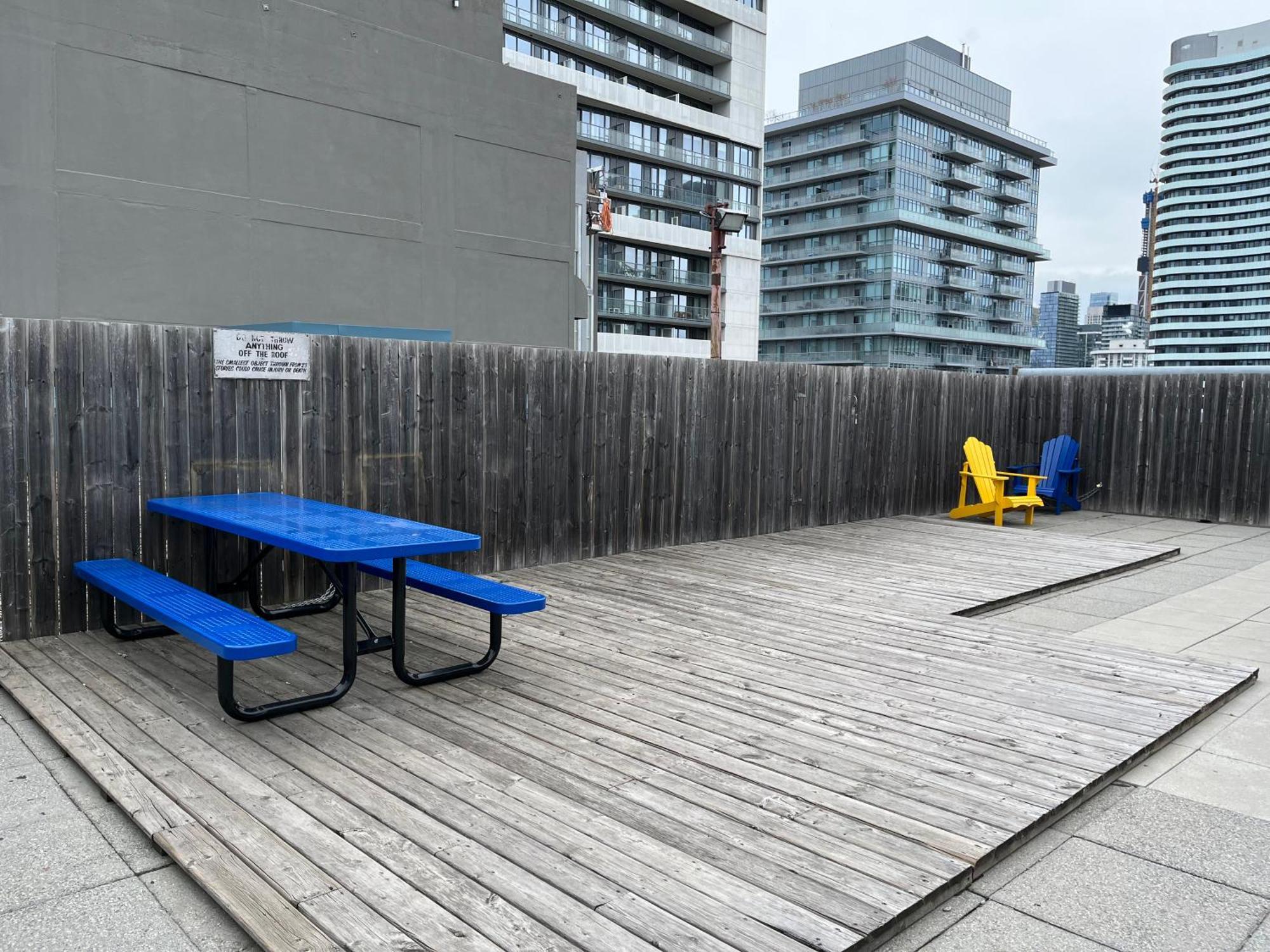 Neill Wycik Hotel Toronto Exterior foto
